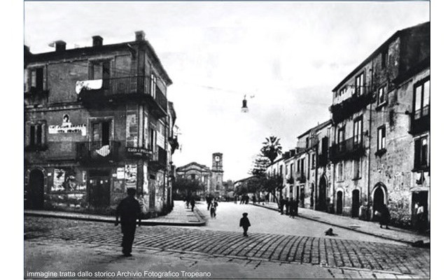 Assemblea Pubblica Presentazione Progetto "Rifacimento Pavimentale Urbano Corso Garibaldi e Vie Limitrofe"